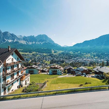Chalet Socrepes - Dolomiti Skyline Cortina dʼAmpezzo Eksteriør billede