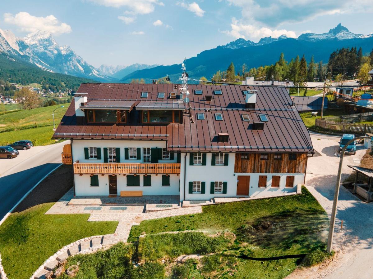 Chalet Socrepes - Dolomiti Skyline Cortina dʼAmpezzo Eksteriør billede